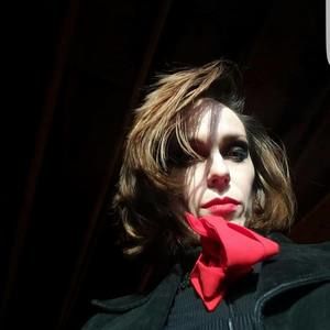 Meet your Posher, Bernadette